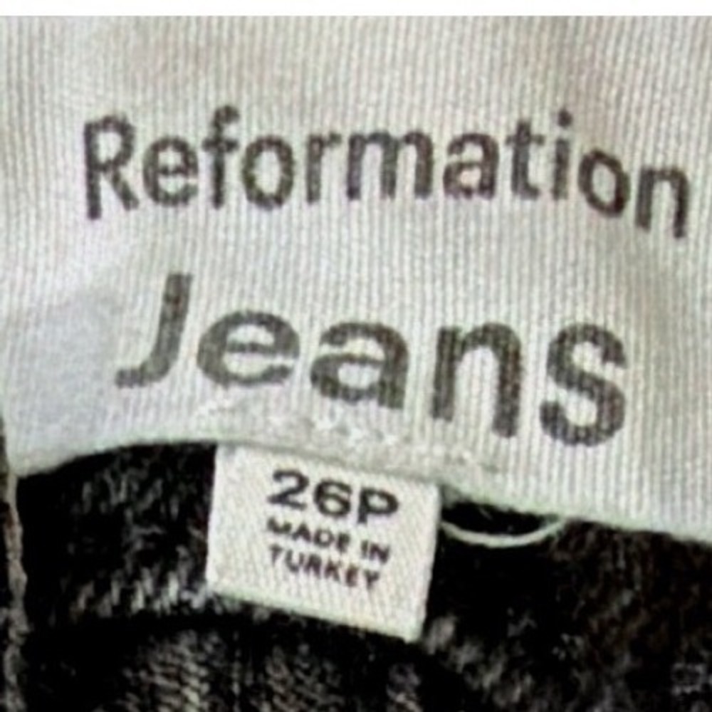 Reformation Cynthia High Rise Straight Jeans Seattle Black Denim Petite 26P - Picture 11 of 14